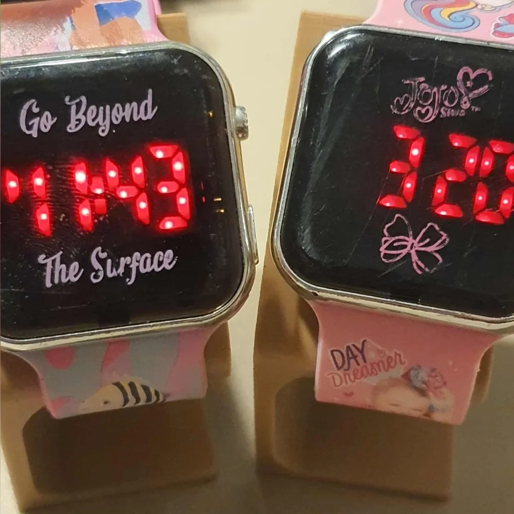 🦋10/$20🦋 Lot of 2 JoJo Siwa & The Little Mermaid Touch Digital Girl's Watches
